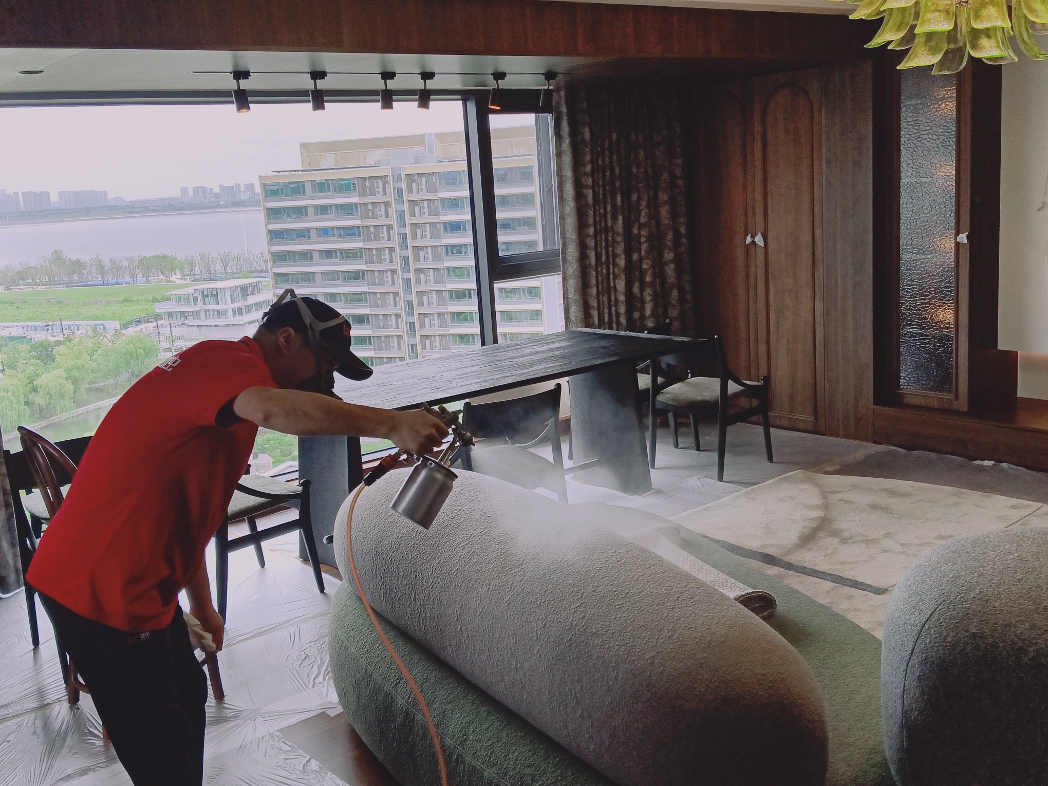 杭州冰虫工程师在西湖