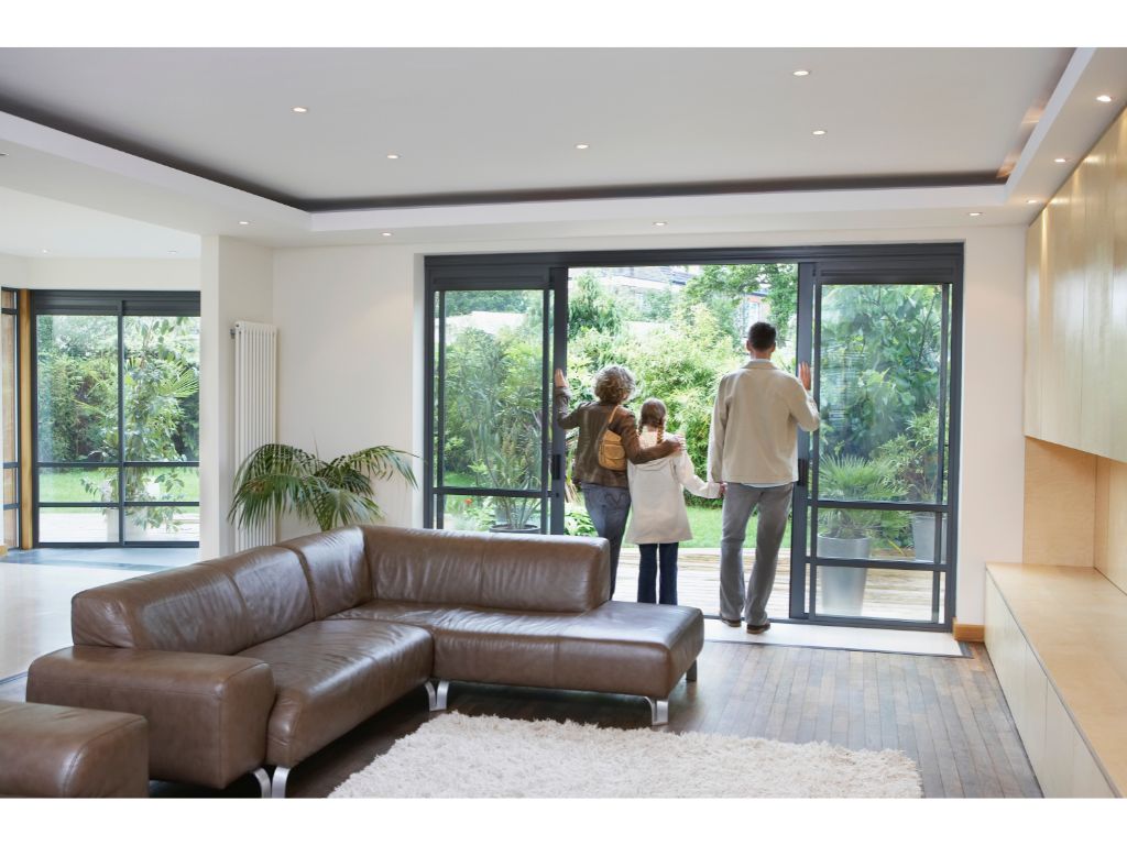 去除甲醛：针对全屋定制家具的密集释放，哪种方法最见效？